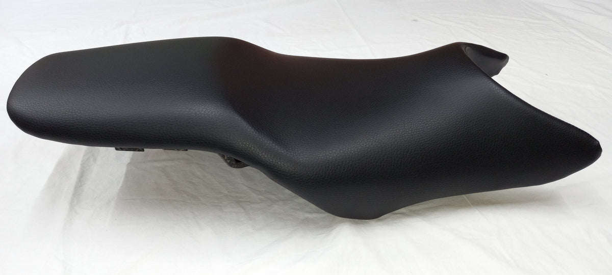 2002-07 Honda 919, Hornet 900, CB900F replacement motorcycle seat